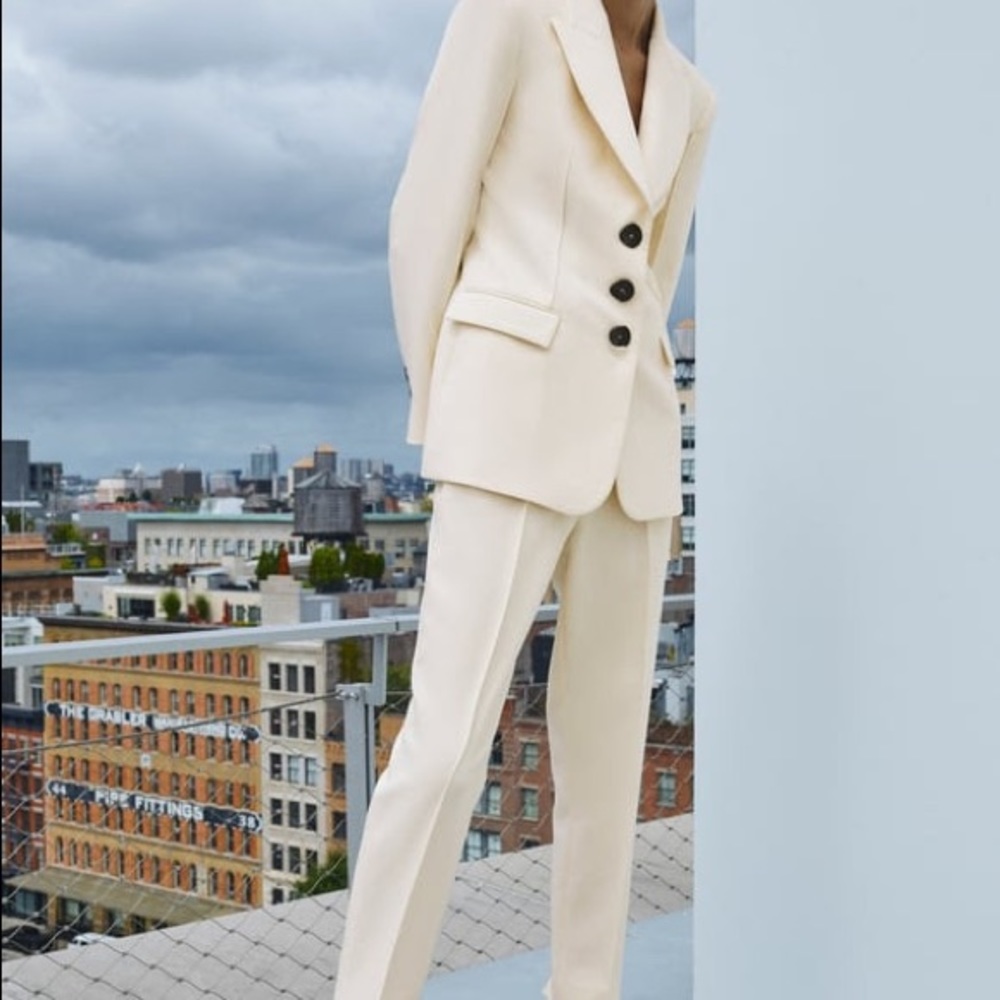 Medium Off-White/Cream Zara Blazer with Black Buttons
